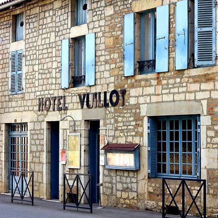 Logis Hotel Restaurant & Pizzeria Vuillot Cuiseaux Bagian luar foto