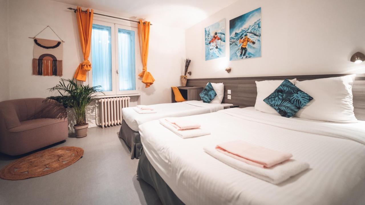 Logis Hotel Restaurant & Pizzeria Vuillot Cuiseaux Bagian luar foto