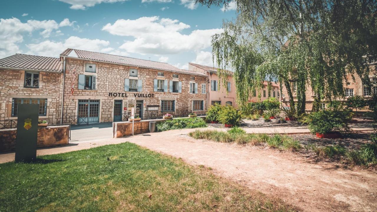 Logis Hotel Restaurant & Pizzeria Vuillot Cuiseaux Bagian luar foto
