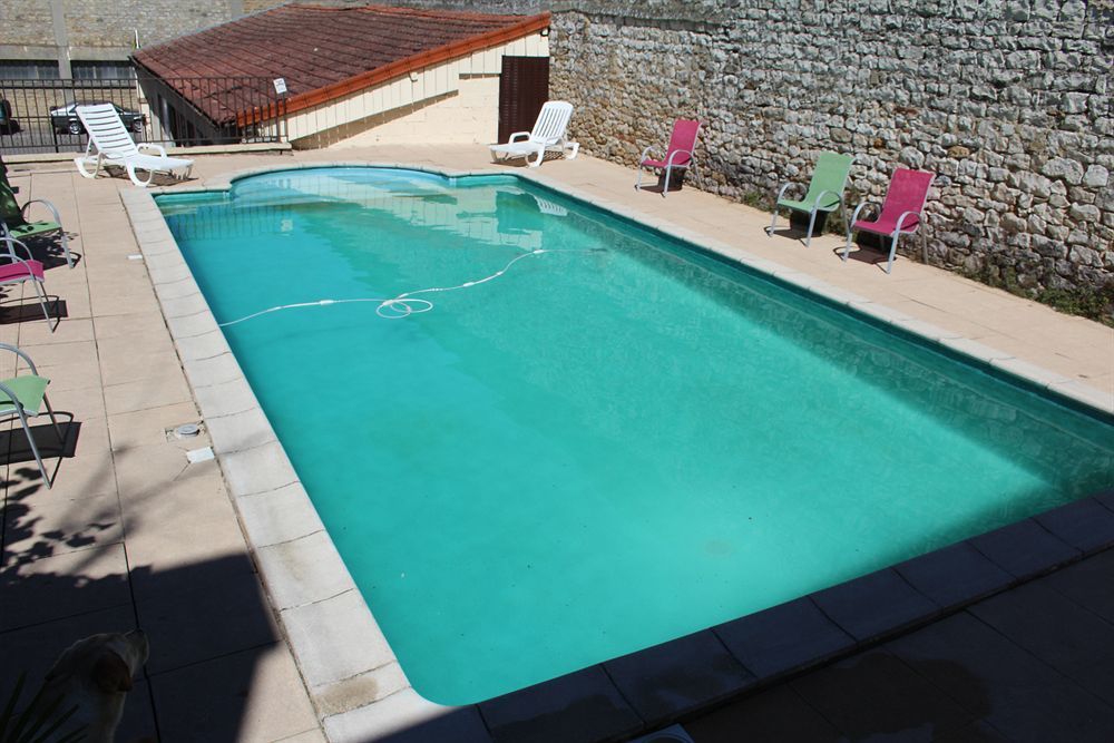Logis Hotel Restaurant & Pizzeria Vuillot Cuiseaux Bagian luar foto