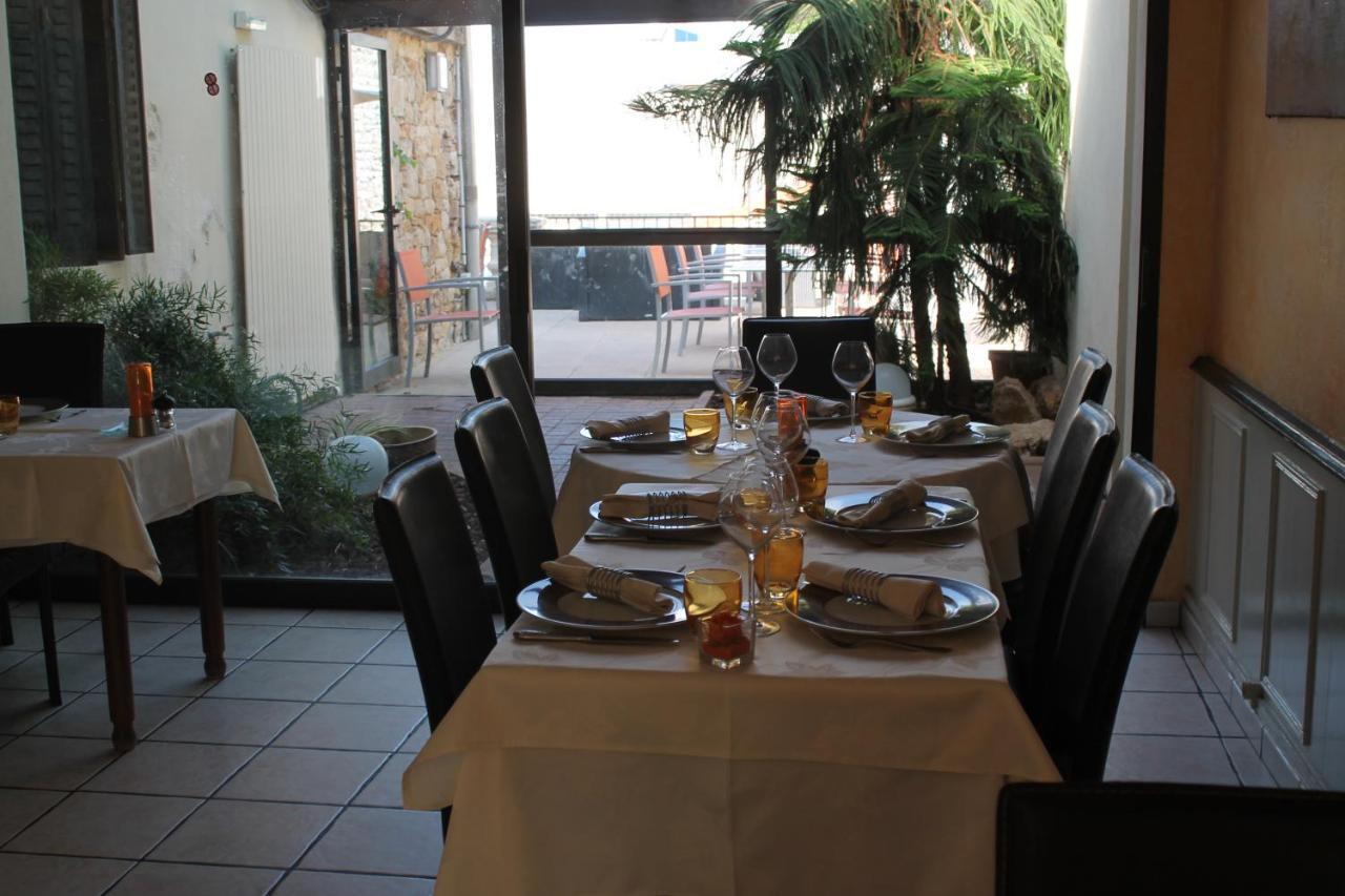 Logis Hotel Restaurant & Pizzeria Vuillot Cuiseaux Bagian luar foto